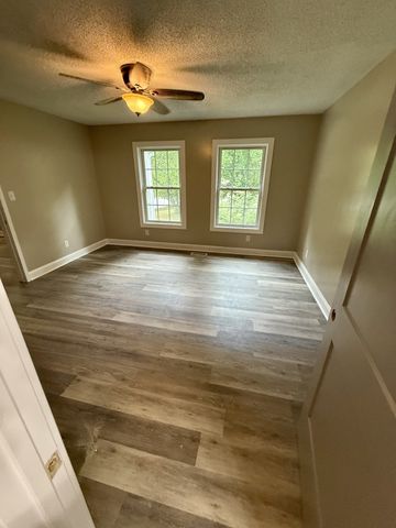 6 Mason Ln, Brush Creek, TN 38547