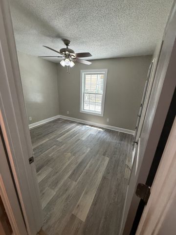 6 Mason Ln, Brush Creek, TN 38547