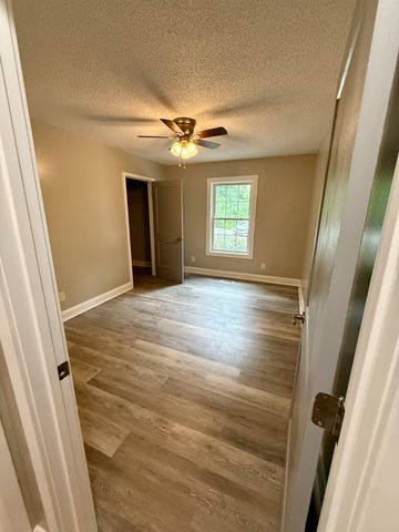 6 Mason Ln, Brush Creek, TN 38547