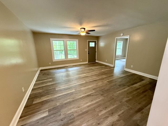 6 Mason Ln, Brush Creek, TN 38547