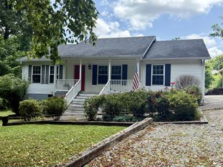 6 Mason Ln, Brush Creek, TN 38547