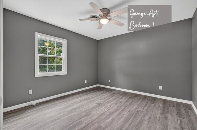 1400 Orlie Young Rd, Crab Orchard, TN 37723
