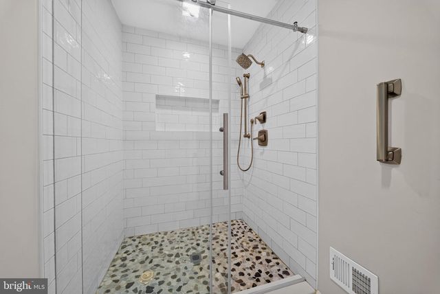 6622 MADISON MCLEAN DR, Mclean, VA 22101