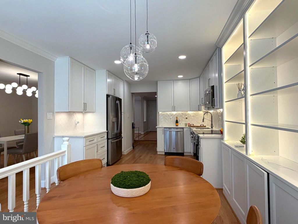 6622 MADISON MCLEAN DR, Mclean, VA 22101