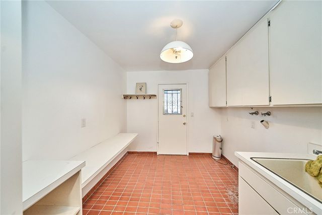 2049 Myers, Riverside, CA 92503