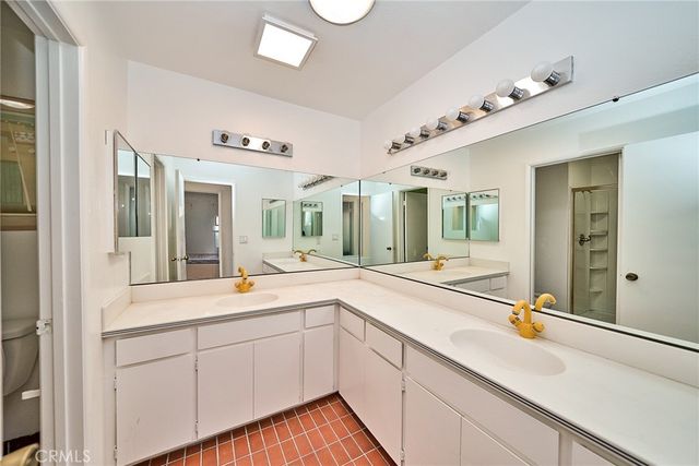 2049 Myers, Riverside, CA 92503
