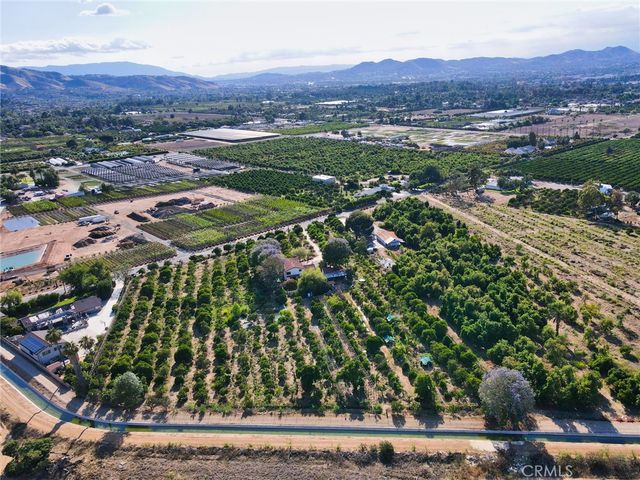 2049 Myers, Riverside, CA 92503