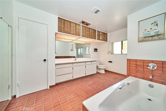 2049 Myers, Riverside, CA 92503