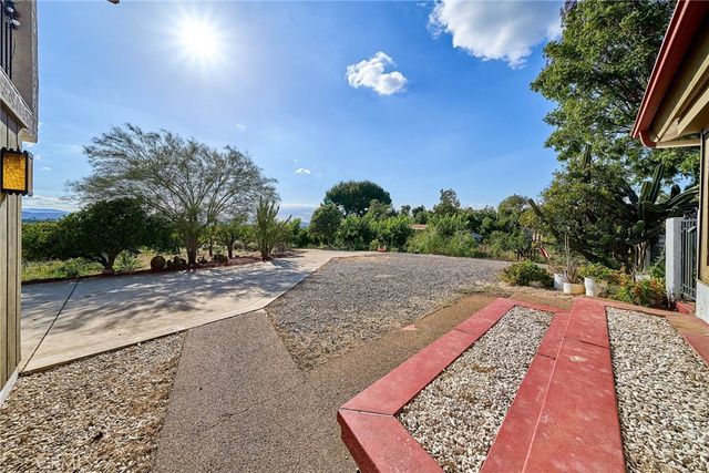 2049 Myers, Riverside, CA 92503