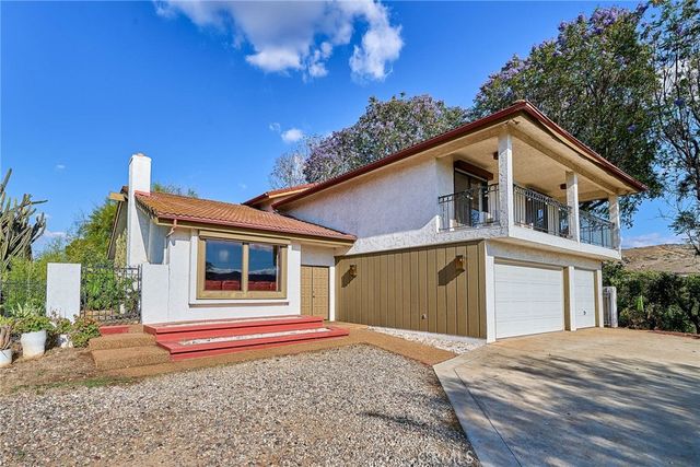 2049 Myers, Riverside, CA 92503
