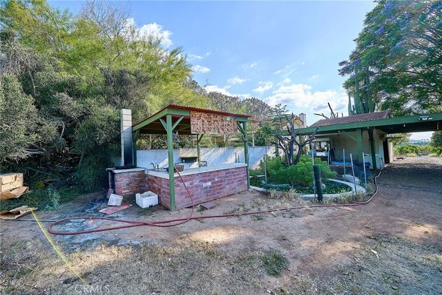 2049 Myers, Riverside, CA 92503