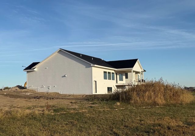 4657 174th Street, Urbandale, IA 50323