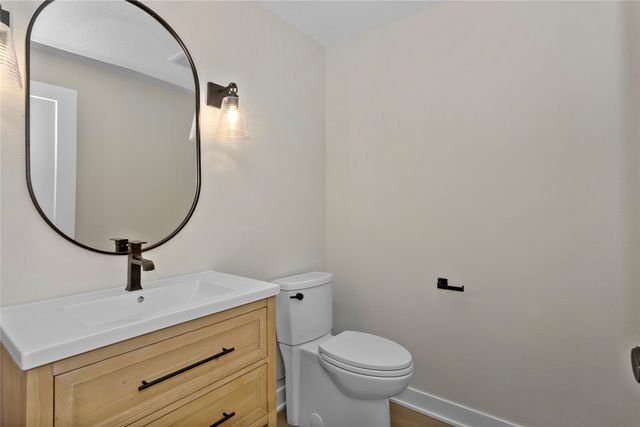 4657 174th Street, Urbandale, IA 50323