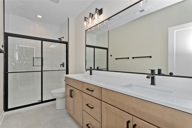 4657 174th Street, Urbandale, IA 50323