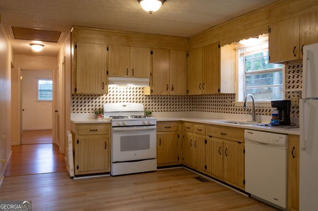104 Country Corners Road, Blairsville, GA 30512