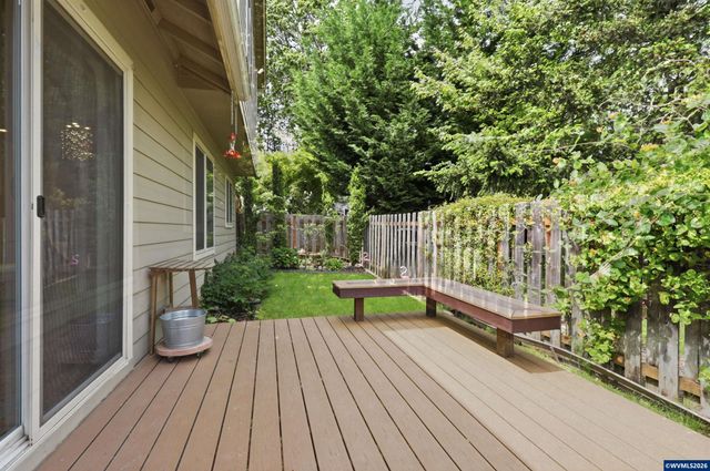 1931 Arroyo Ridge Dr NW, Albany, OR 97321