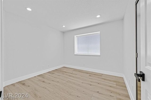 8 Barton Spring Circle, Henderson, NV 89074