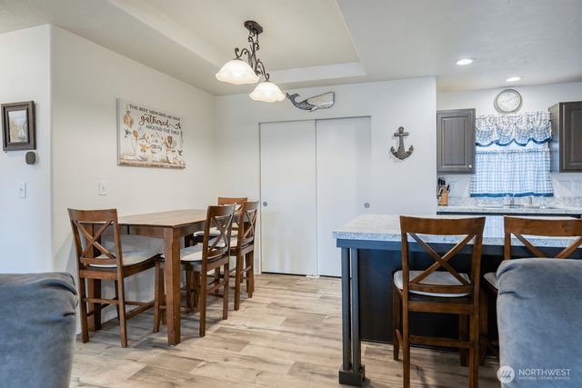 510 Sunset Avenue NE, Ocean Shores, WA 98569