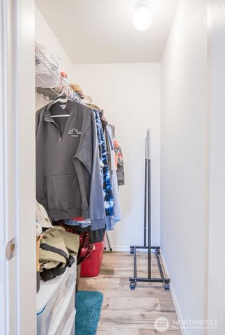 510 Sunset Avenue NE, Ocean Shores, WA 98569