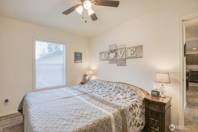 510 Sunset Avenue NE, Ocean Shores, WA 98569