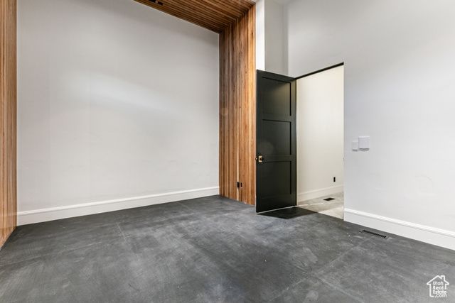 688 E LONGVIEW DR, Hideout, UT 84036