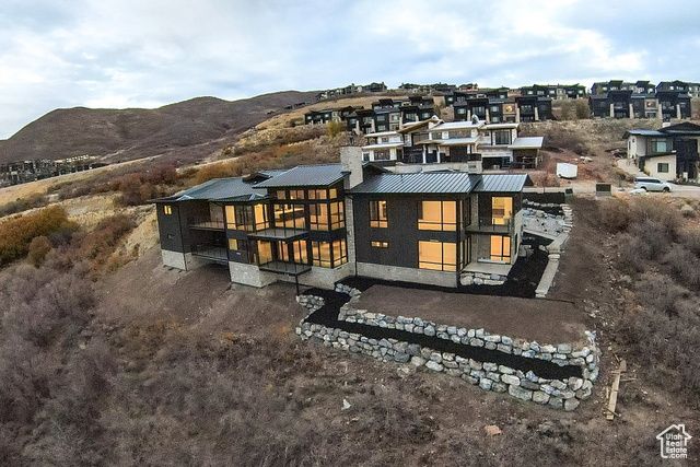 688 E LONGVIEW DR, Hideout, UT 84036