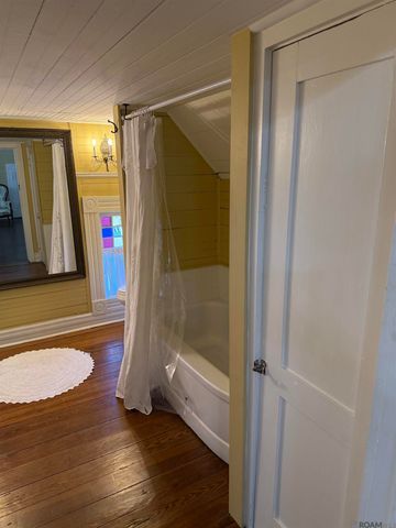 23730 Eden St, Plaquemine, LA 70764