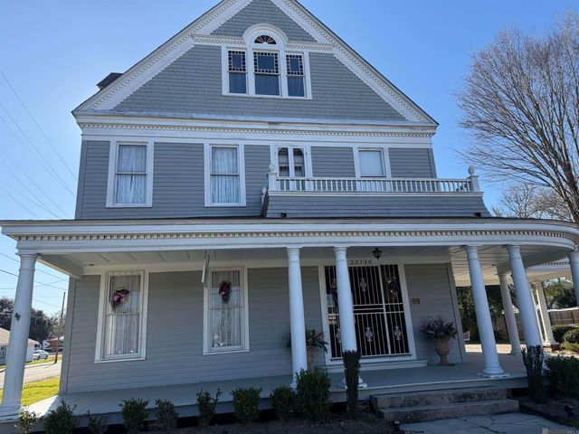 23730 Eden St, Plaquemine, LA 70764