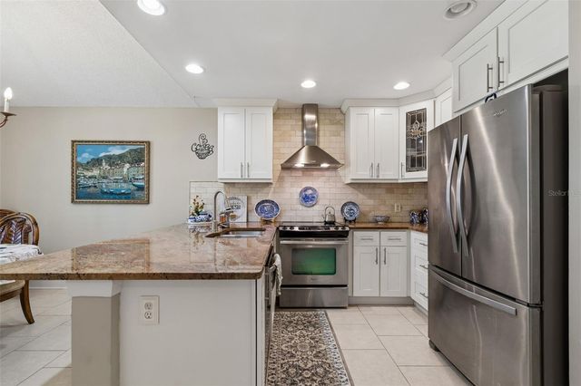 9702 LITTLE POND WAY, Tampa, FL 33647
