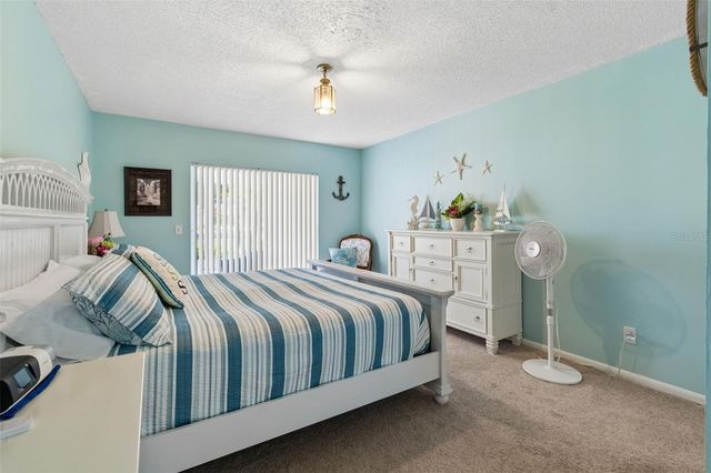 9702 LITTLE POND WAY, Tampa, FL 33647