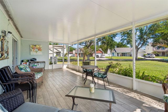 9702 LITTLE POND WAY, Tampa, FL 33647