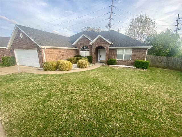2807 Foxwood Drive, Springdale, AR 72762