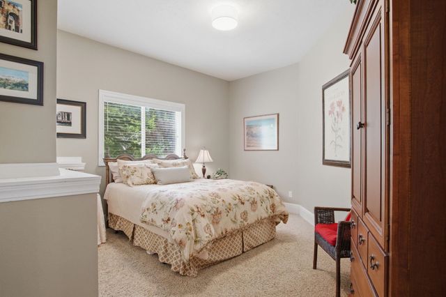 4510 S Hidden Springs Ln, Veradale, WA 99037