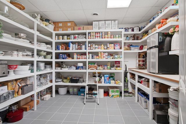 4510 S Hidden Springs Ln, Veradale, WA 99037
