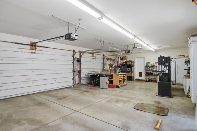 4510 S Hidden Springs Ln, Veradale, WA 99037