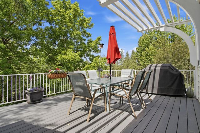 4510 S Hidden Springs Ln, Veradale, WA 99037