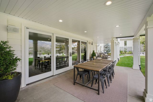 12 NORTHRIDGE LN, Sandy, UT 84092