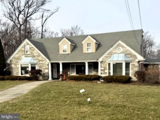 8323 MAPLE AVE, Pennsauken, NJ 08109