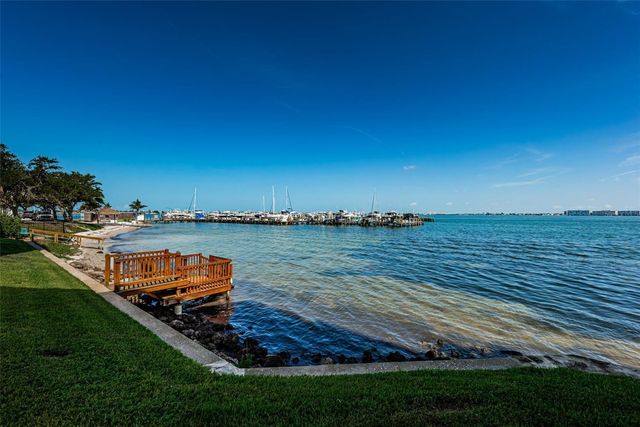 5825 PUERTA DEL SOL BOULEVARD S 166, St Petersburg, FL 33715
