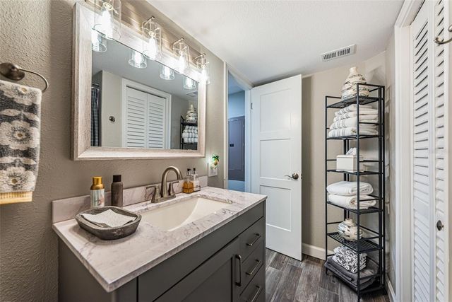 5825 PUERTA DEL SOL BOULEVARD S 166, St Petersburg, FL 33715