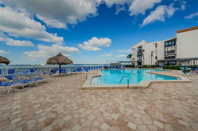5825 PUERTA DEL SOL BOULEVARD S 166, St Petersburg, FL 33715