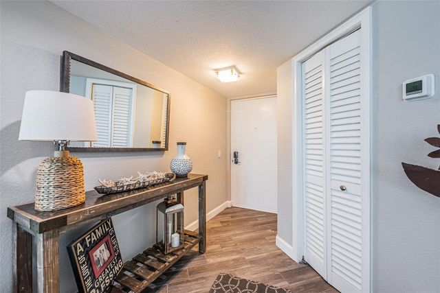 5825 PUERTA DEL SOL BOULEVARD S 166, St Petersburg, FL 33715
