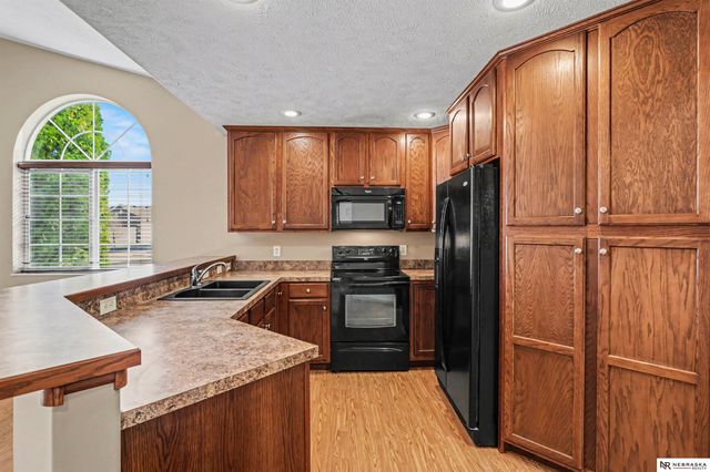 3048 Gallinas Drive, Lincoln, NE 68516