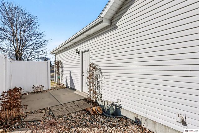 3048 Gallinas Drive, Lincoln, NE 68516