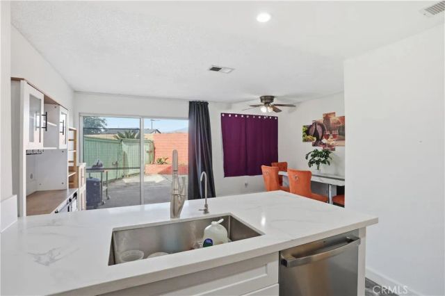 952 Pinyon Court, Ontario, CA 91762