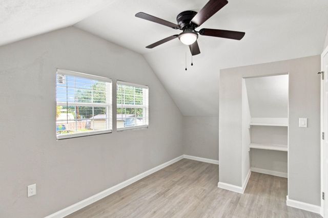 500 Ruth Street, Baytown, TX 77520