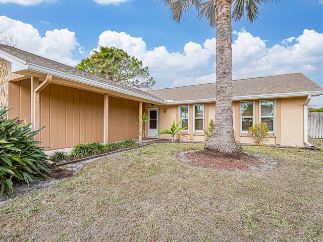 5503 Eagle Drive, Fort Pierce, FL 34951