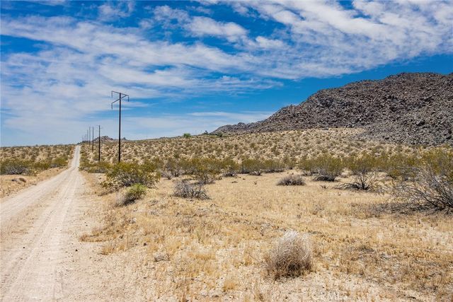62600 Sullivan Road, Joshua Tree, CA 92252