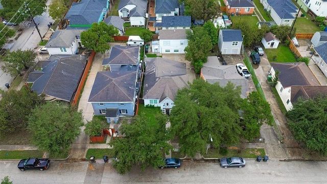 1511 Scharpe Street 2, Houston, TX 77023