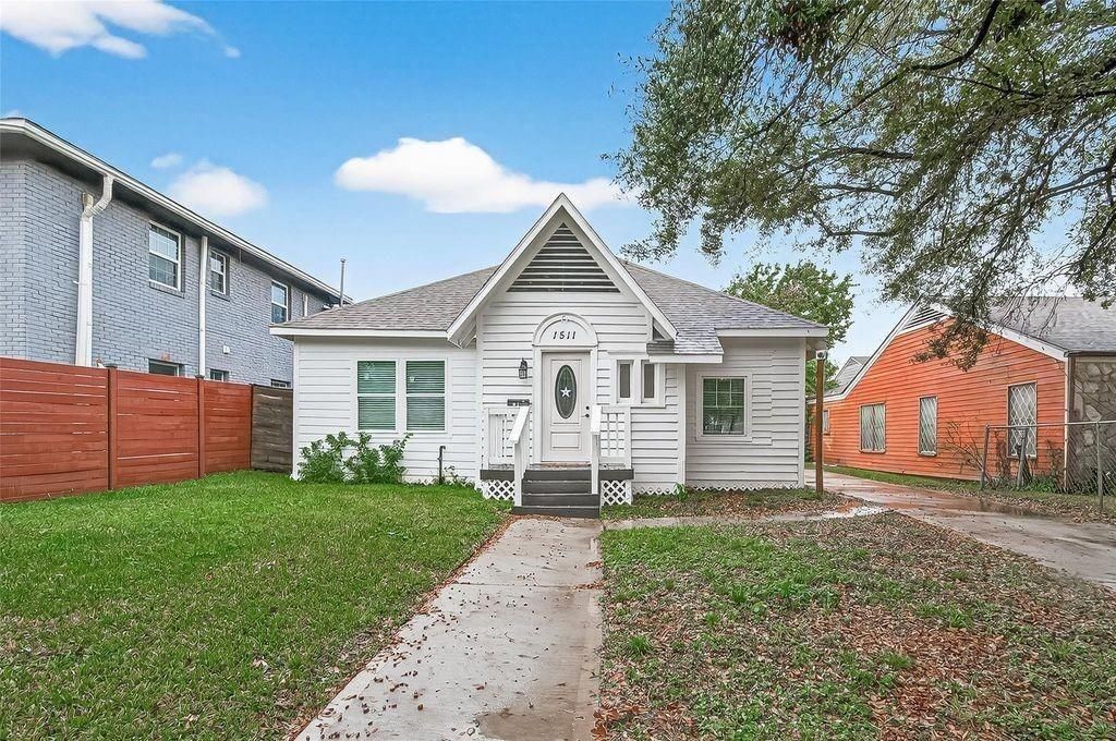 1511 Scharpe Street 2, Houston, TX 77023